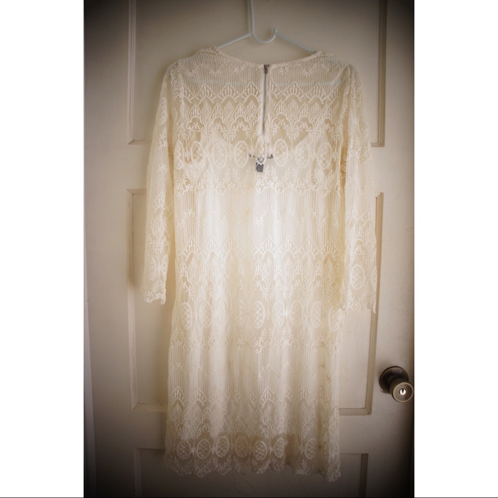Women’s Mango Cream Lace 3/4 sleeves Dress - Picture 7 of 8